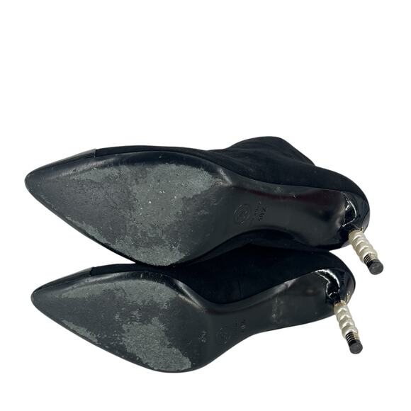 Chanel 2020 CC Suede Pearl Heel Cap Toe Logo Boots Black - Picture 16 of 16